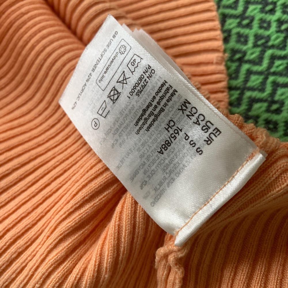 H&M Top Small - Picture 4 of 4